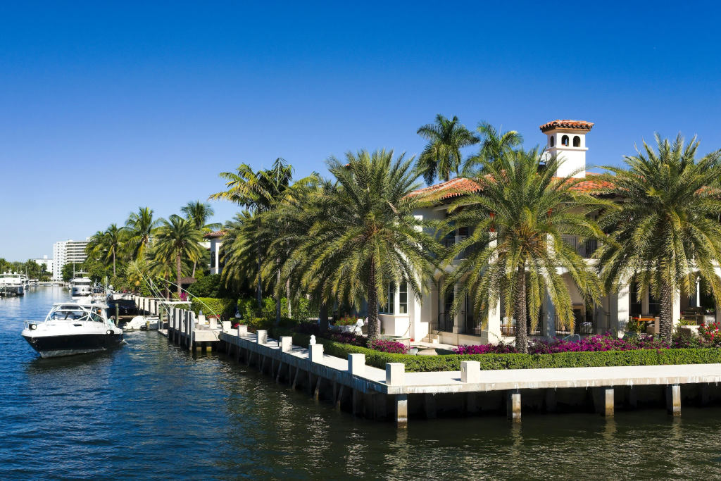 Fort Lauderdale brings Tourism and Private Residences for Foreign Nationals investing in Florida